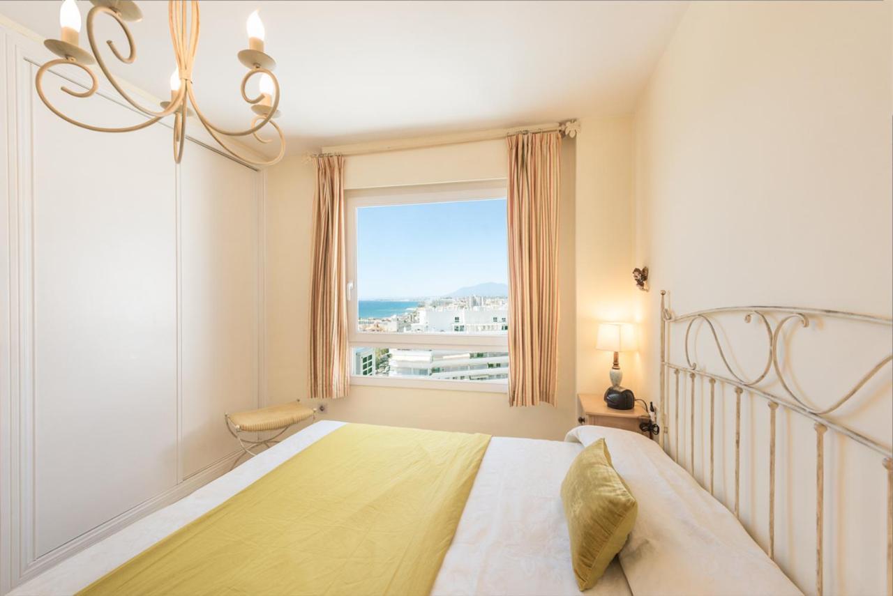 Atico La Marina Lägenhet Marbella Exteriör bild